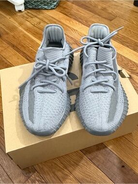 YEEZY 350